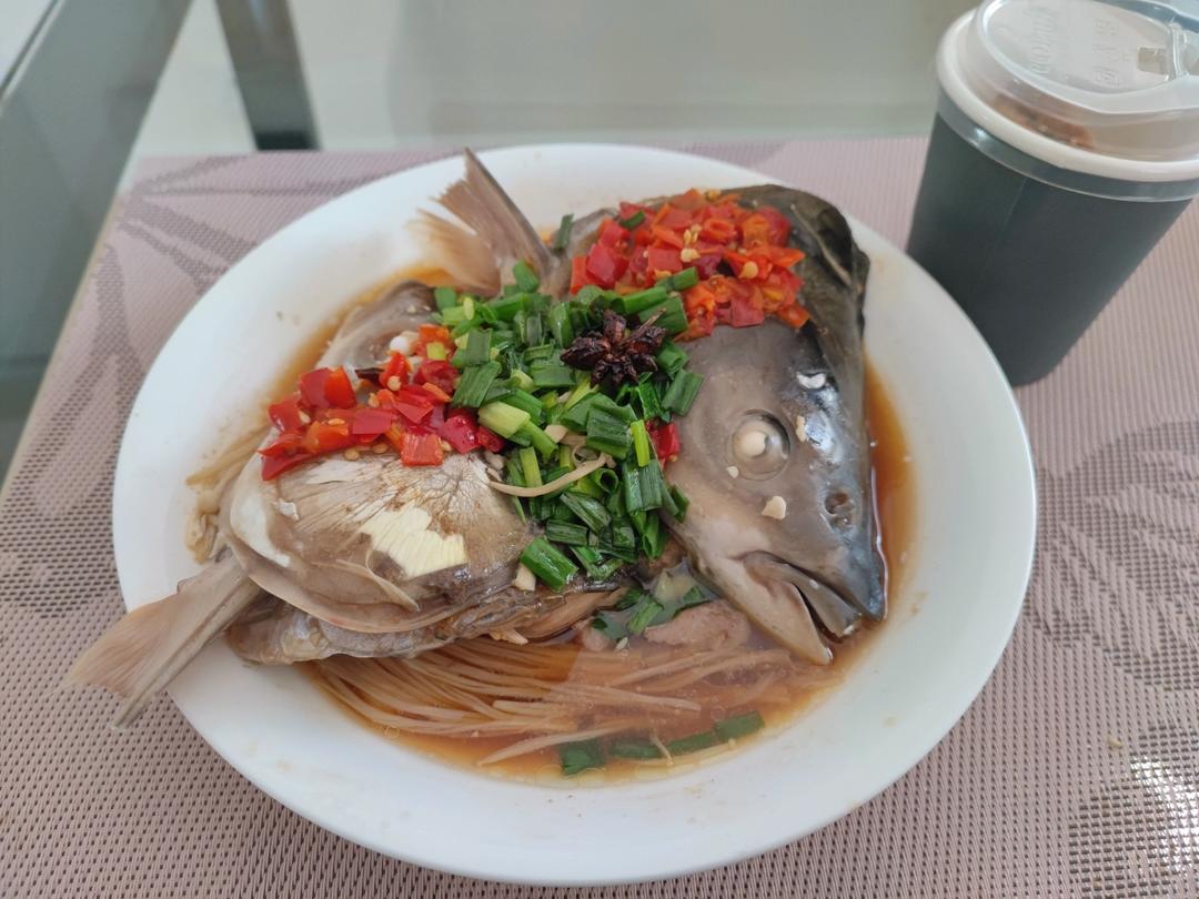 剁椒鱼头