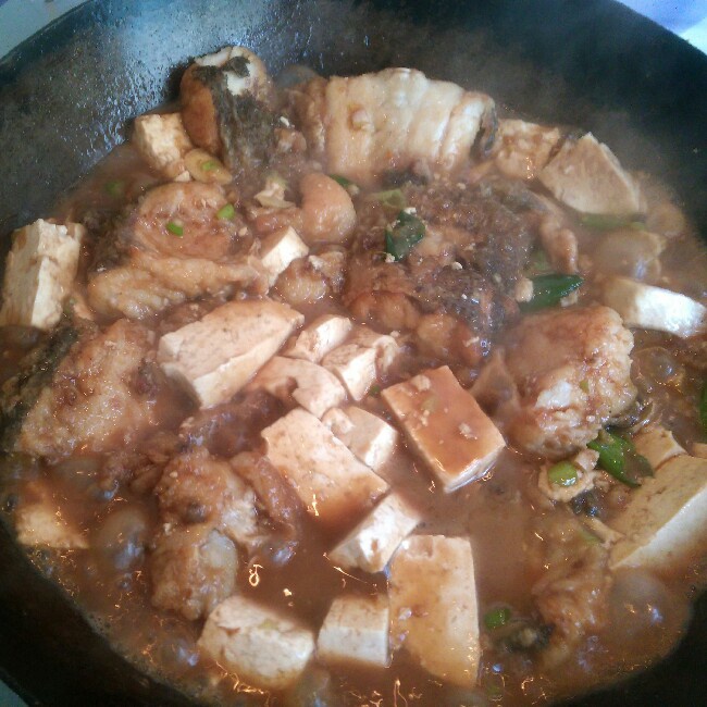 鱼炖豆腐