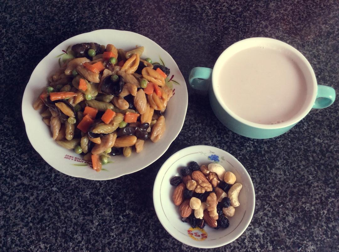 早餐马拉松顺利收官：因为坚持，所以更好！