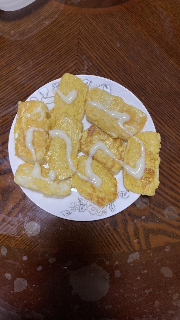 快手香煎葱蛋馒头片