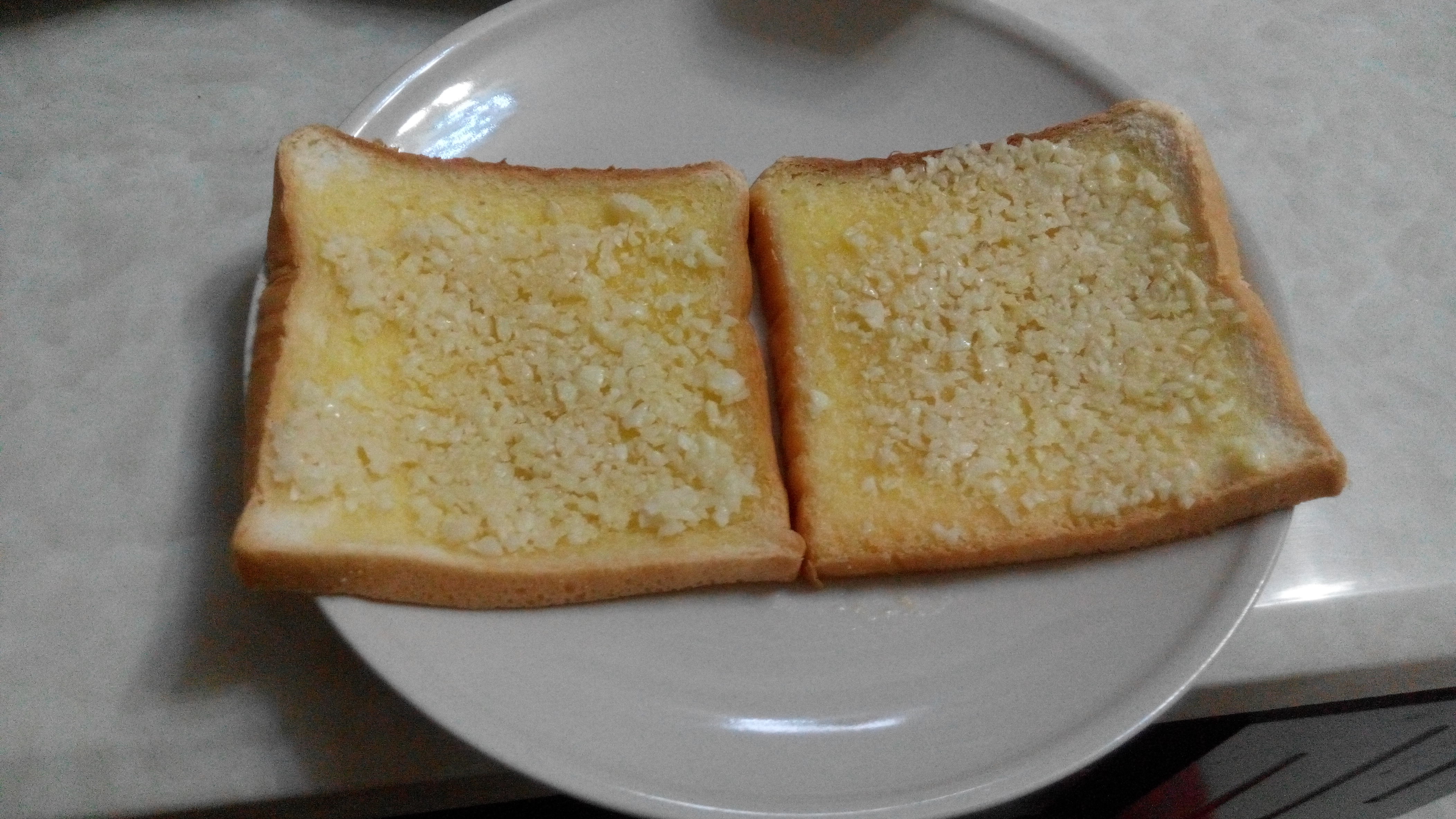 微波炉蒜香面包