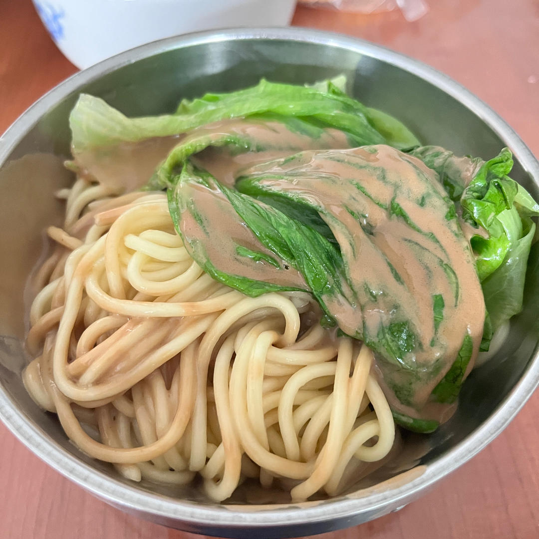 超简单超快手的热干面（小白也可以学会哦）