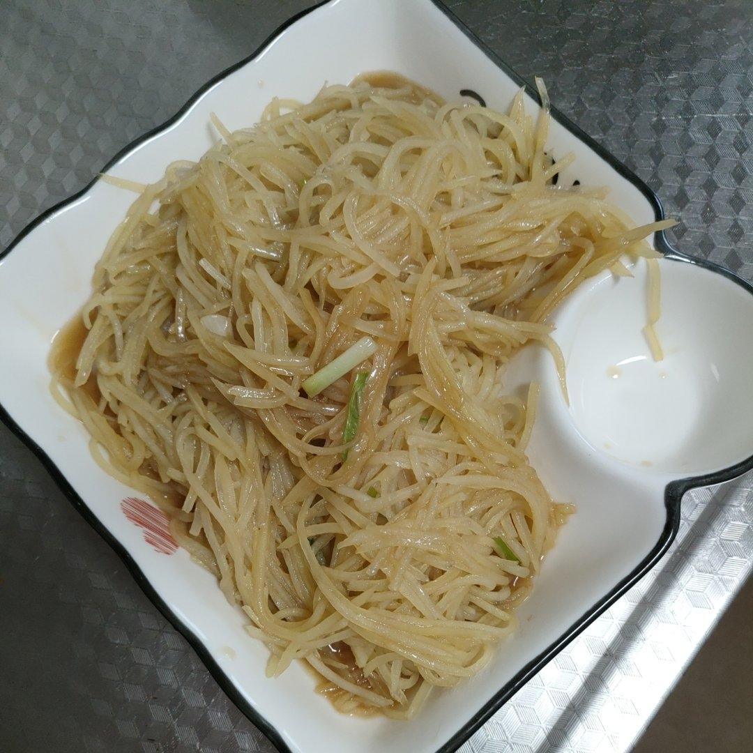 在家也能做出馆子味儿的醋溜/炝炒/酸辣土豆丝（就是那道看似简单，实则步步玄机的土豆丝）