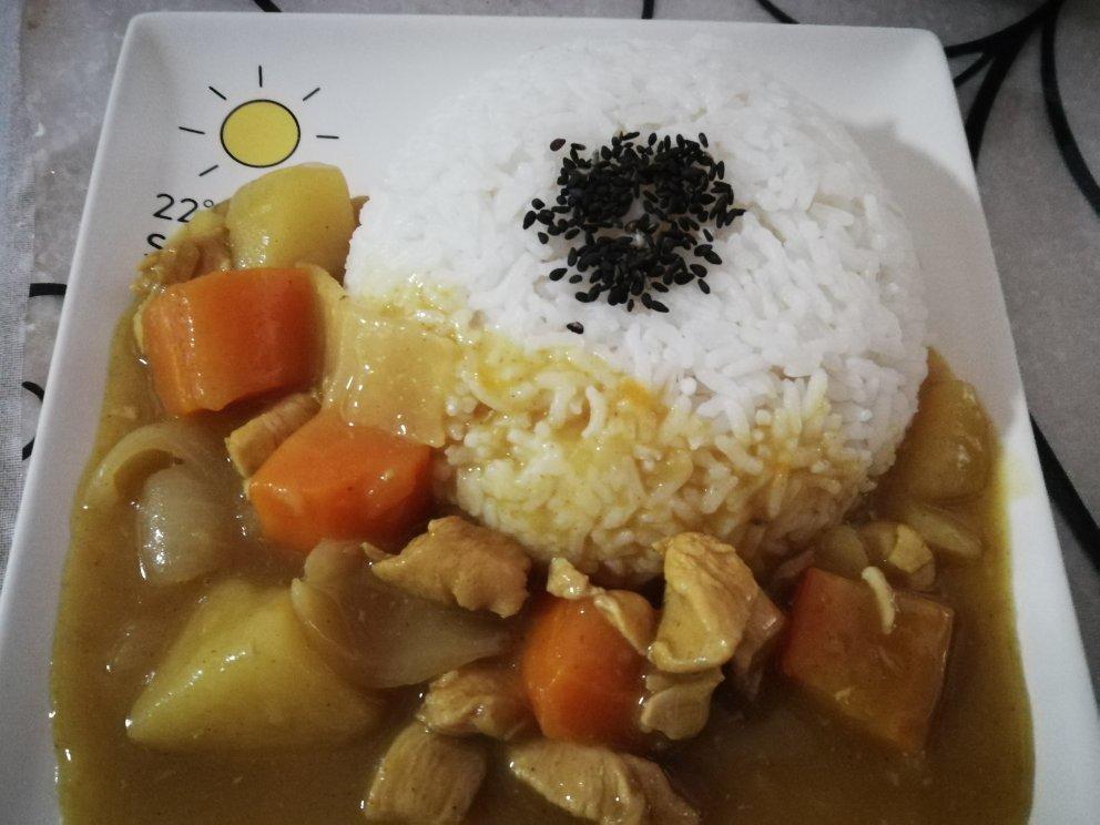 咖喱鸡肉饭