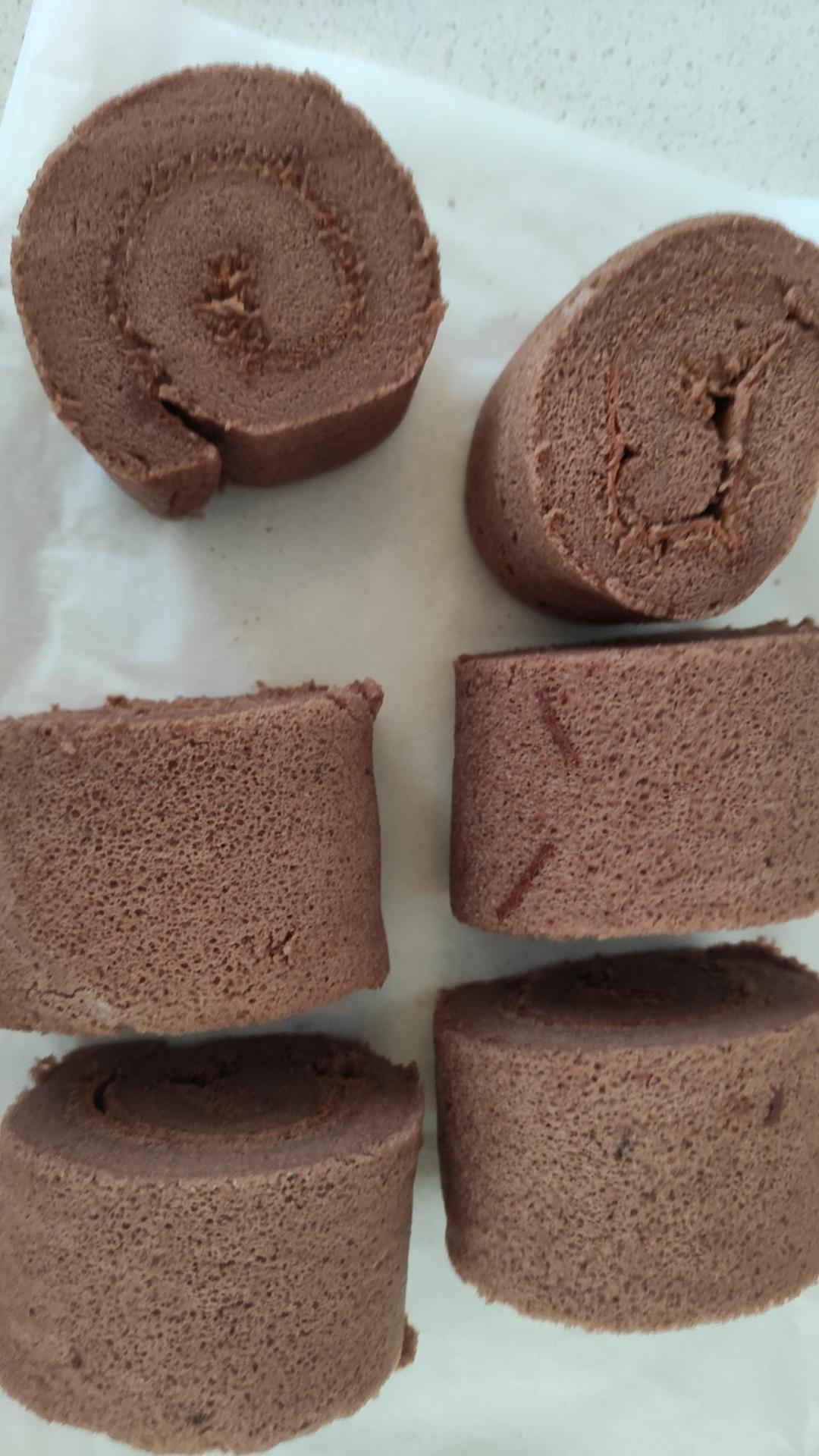 蛋糕卷这样做‼️不掉皮不开裂（小视频食谱）