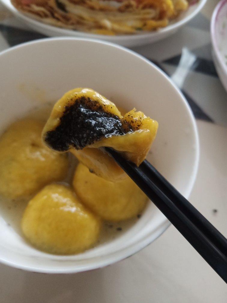 南瓜汤圆（黑芝麻馅）