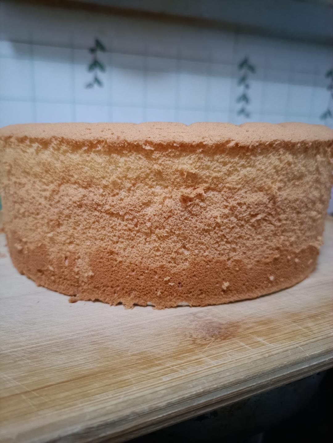 步骤最全面的戚风蛋糕（八寸）做法，成功率高！