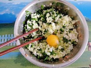 肉馅和素菜馅，做饺子，饼，包子的做法 步骤4