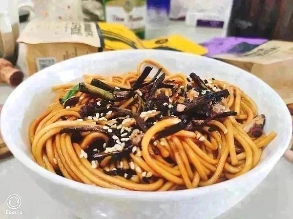 教你做香到舔盘子的灵魂葱油拌面🍜