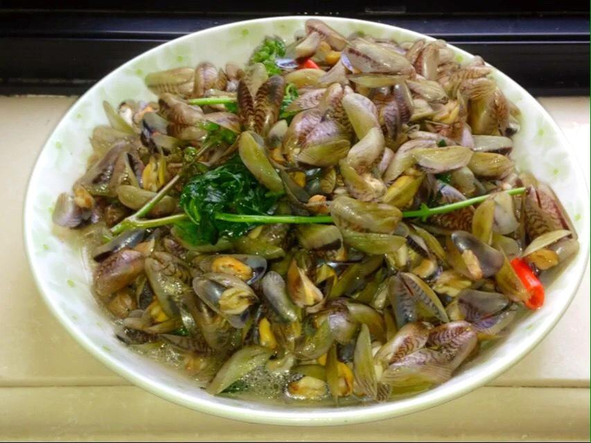 九层塔炒薄壳
