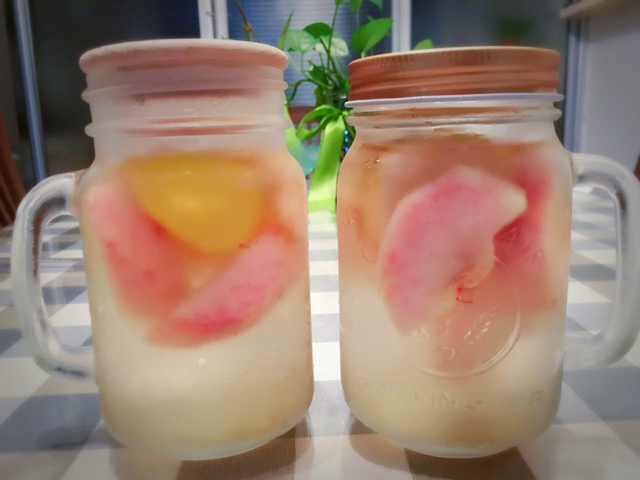 夏日清凉桃子汽水