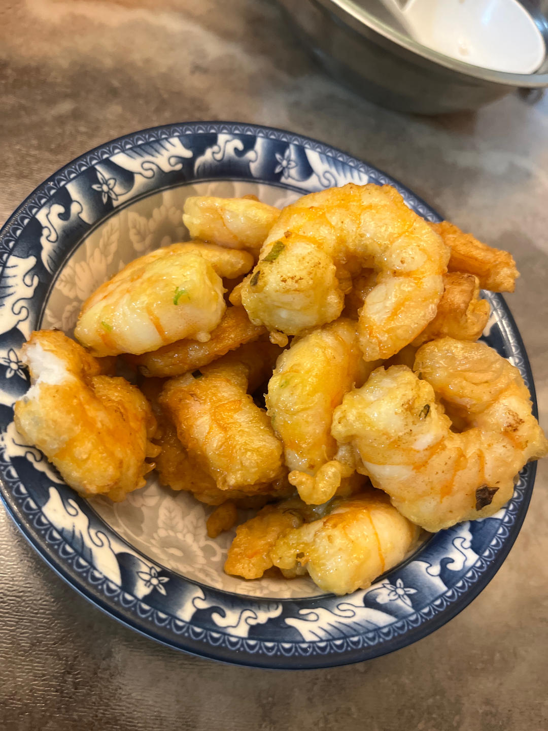 椒盐软炸虾仁～孩子们爱吃的营养美味