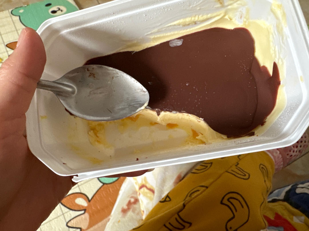 自制冰淇淋（懒人版无需搅拌的冰淇淋）