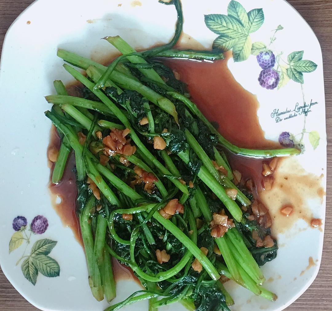 蒜茸茼蒿