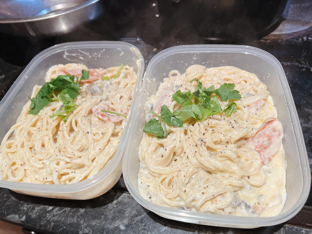 用牛奶也可以做奶油培根意面