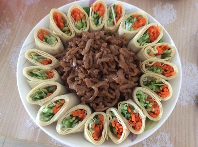 京酱肉丝之造型摆盘