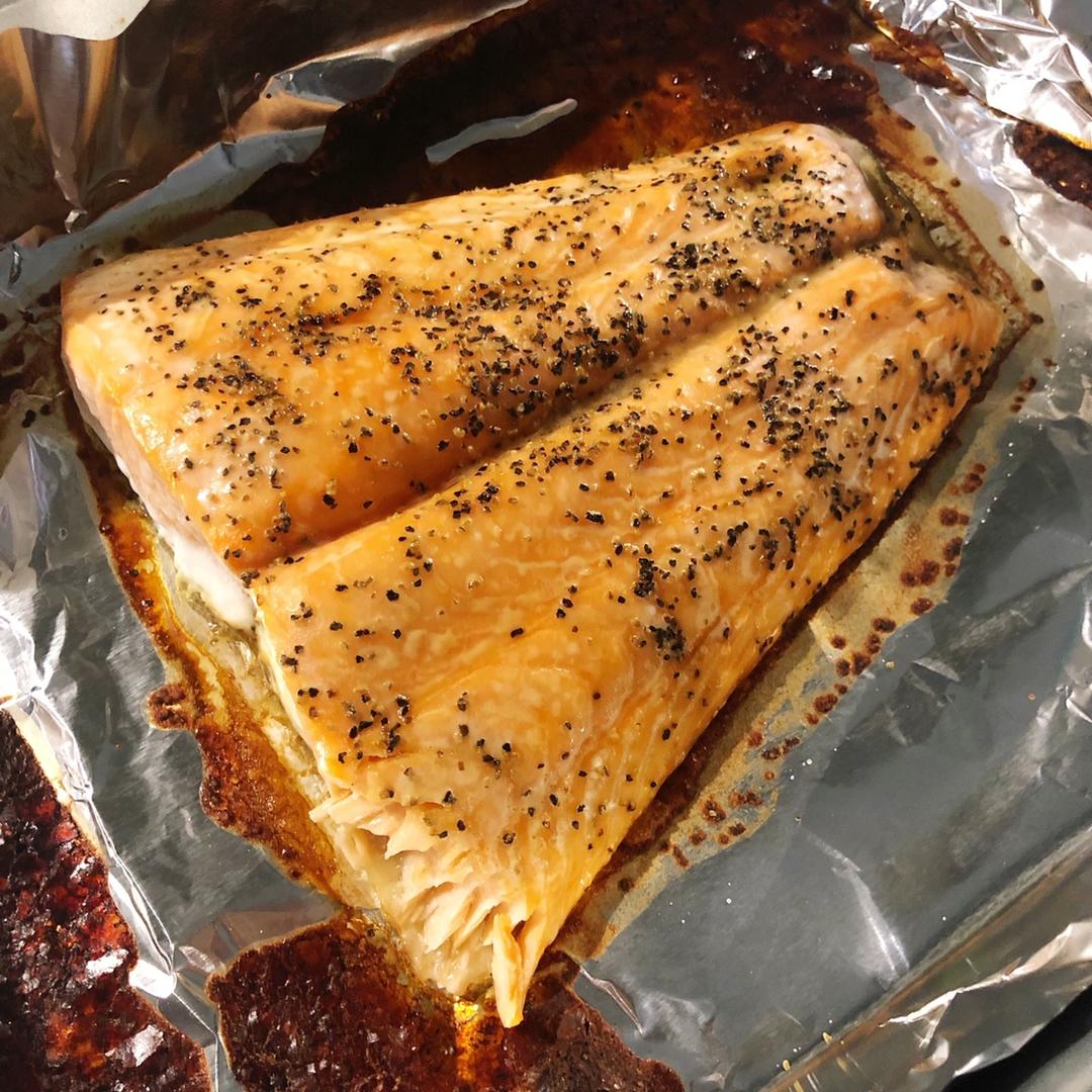 三文鱼牛油果拌饭