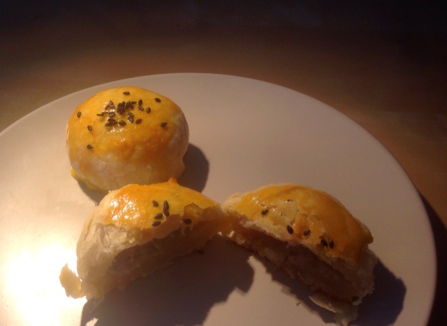 苏式榨菜鲜肉月饼