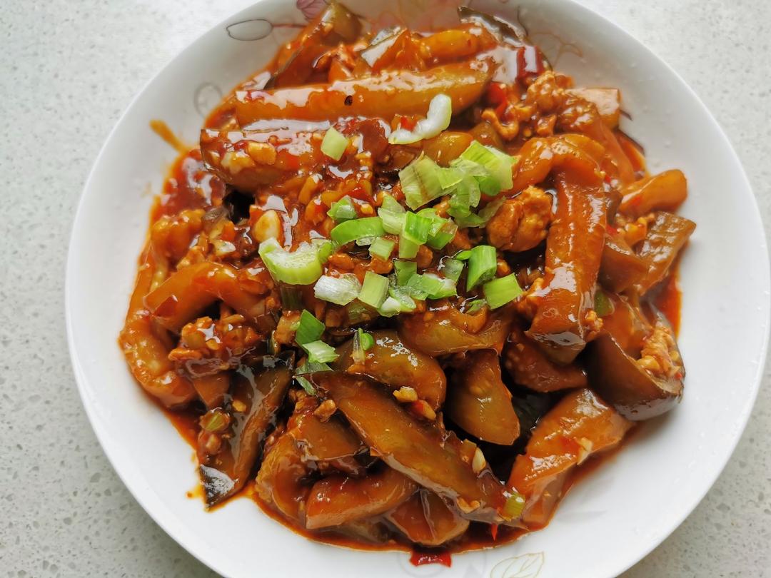 开胃下饭菜！巨简单的家常鱼香茄子煲