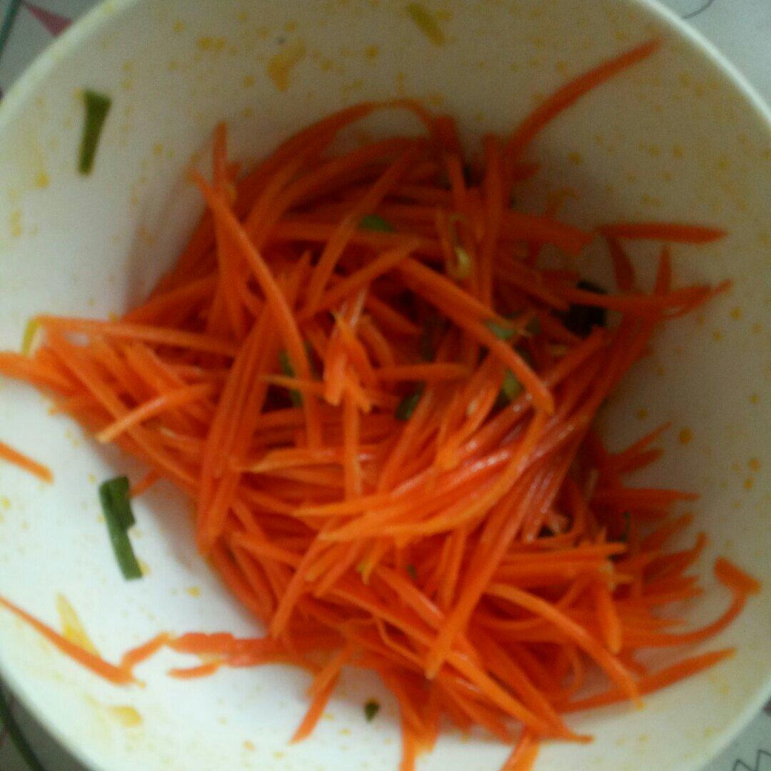 凉拌萝卜丝