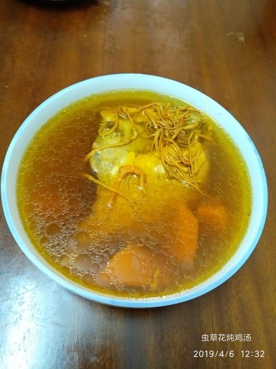 虫草花炖鸡汤