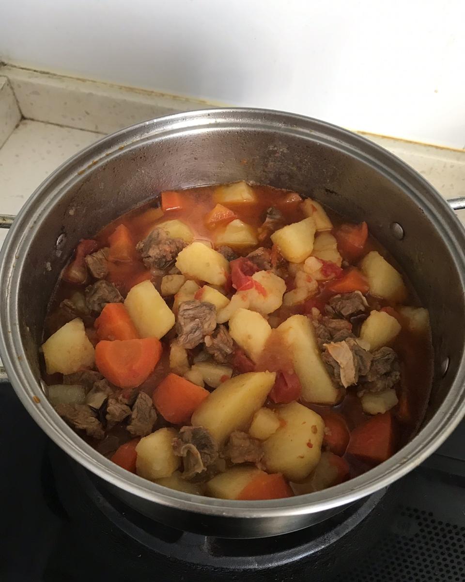 土豆炖牛肉