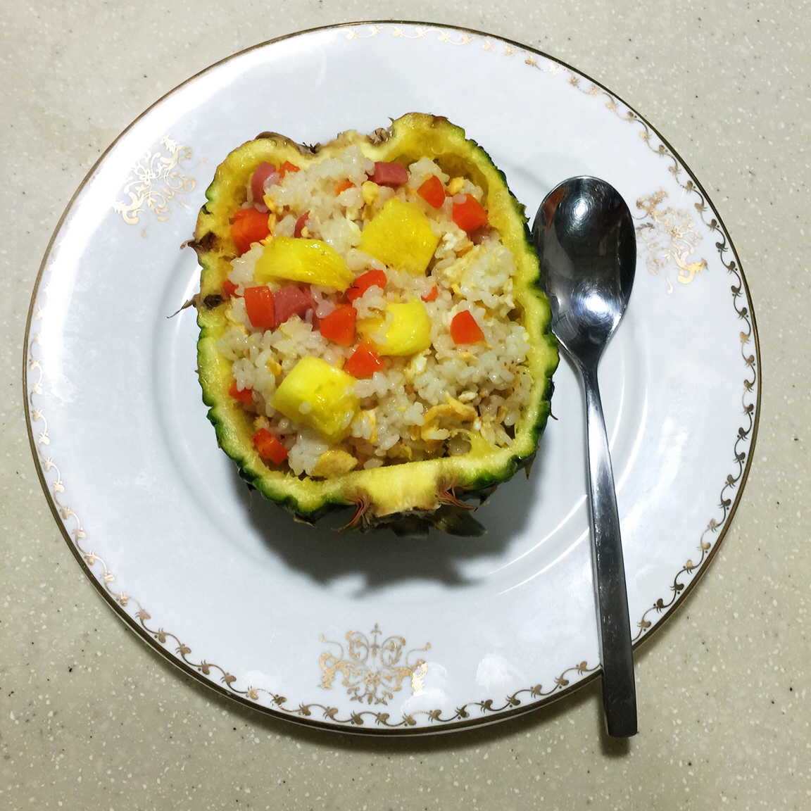 菠萝炒饭
