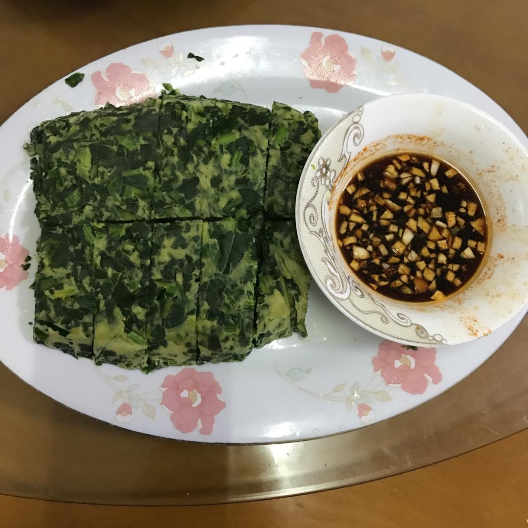 蘸汁菠菜鸡蛋糕——春季养生多吃菠菜