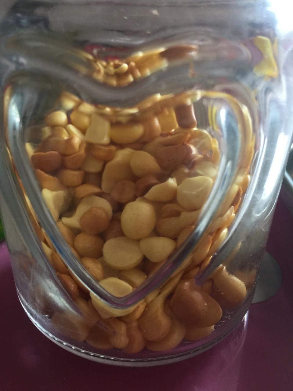 入口即化的无添加蛋黄溶豆