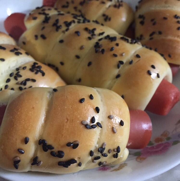 热狗面包卷