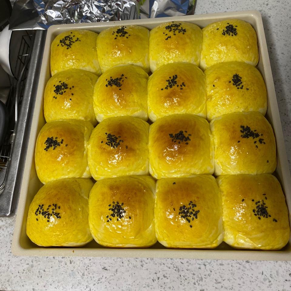 鲜奶油小餐包（一次发酵）