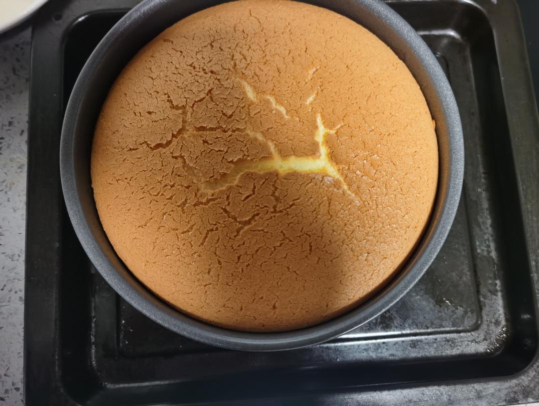 六寸戚风蛋糕(掌握这几点，做戚风就跟煮米饭一样简单)