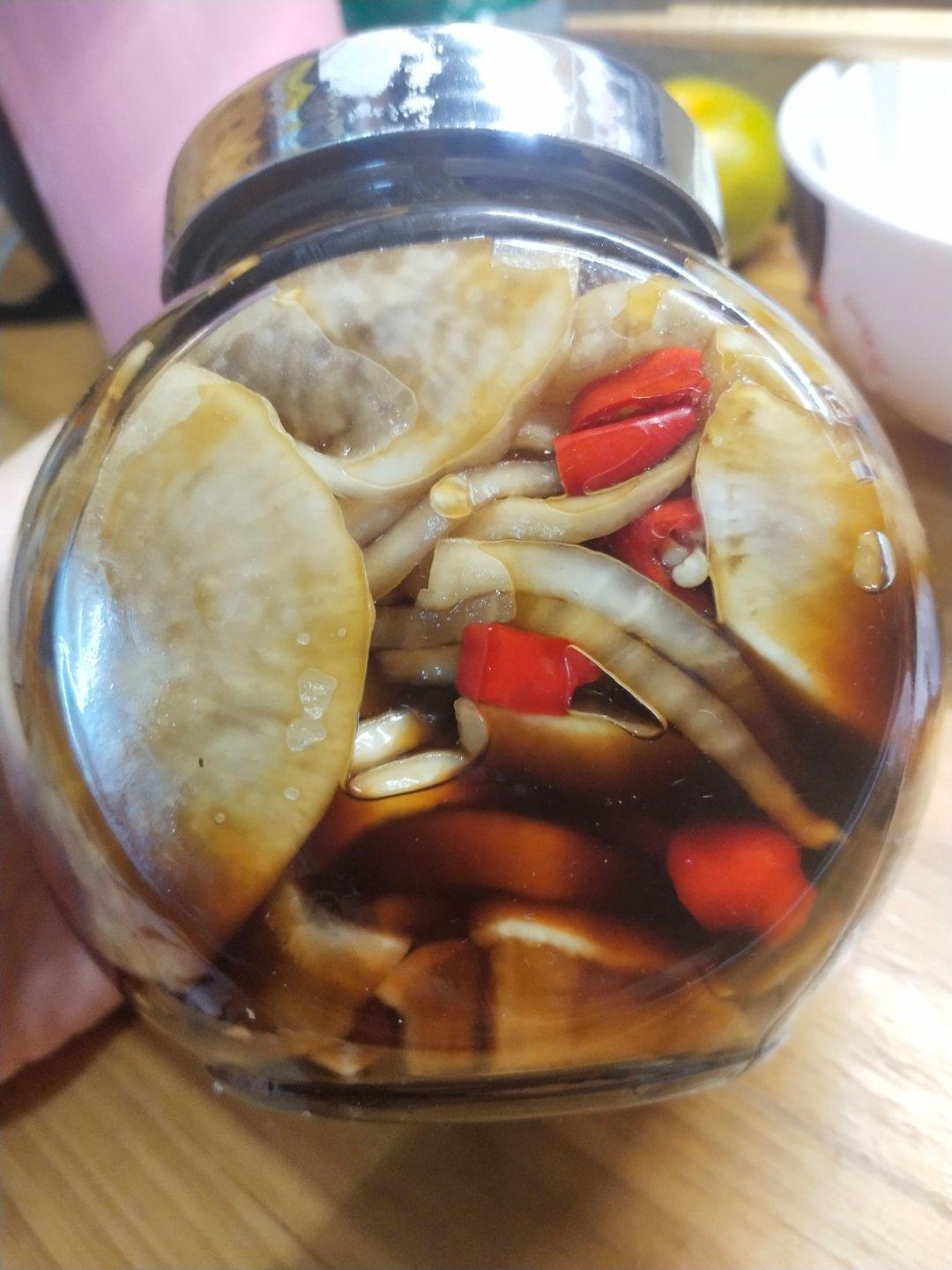 三步爽口酸酸辣辣腌萝卜片小咸菜