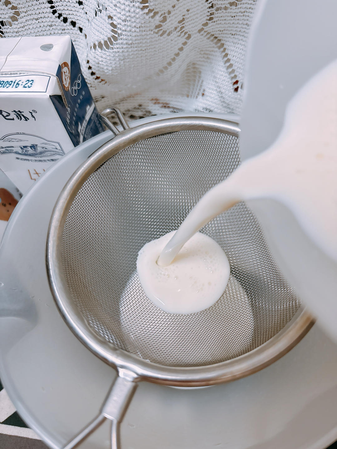 纯奶手撕吐司的做法 步骤1