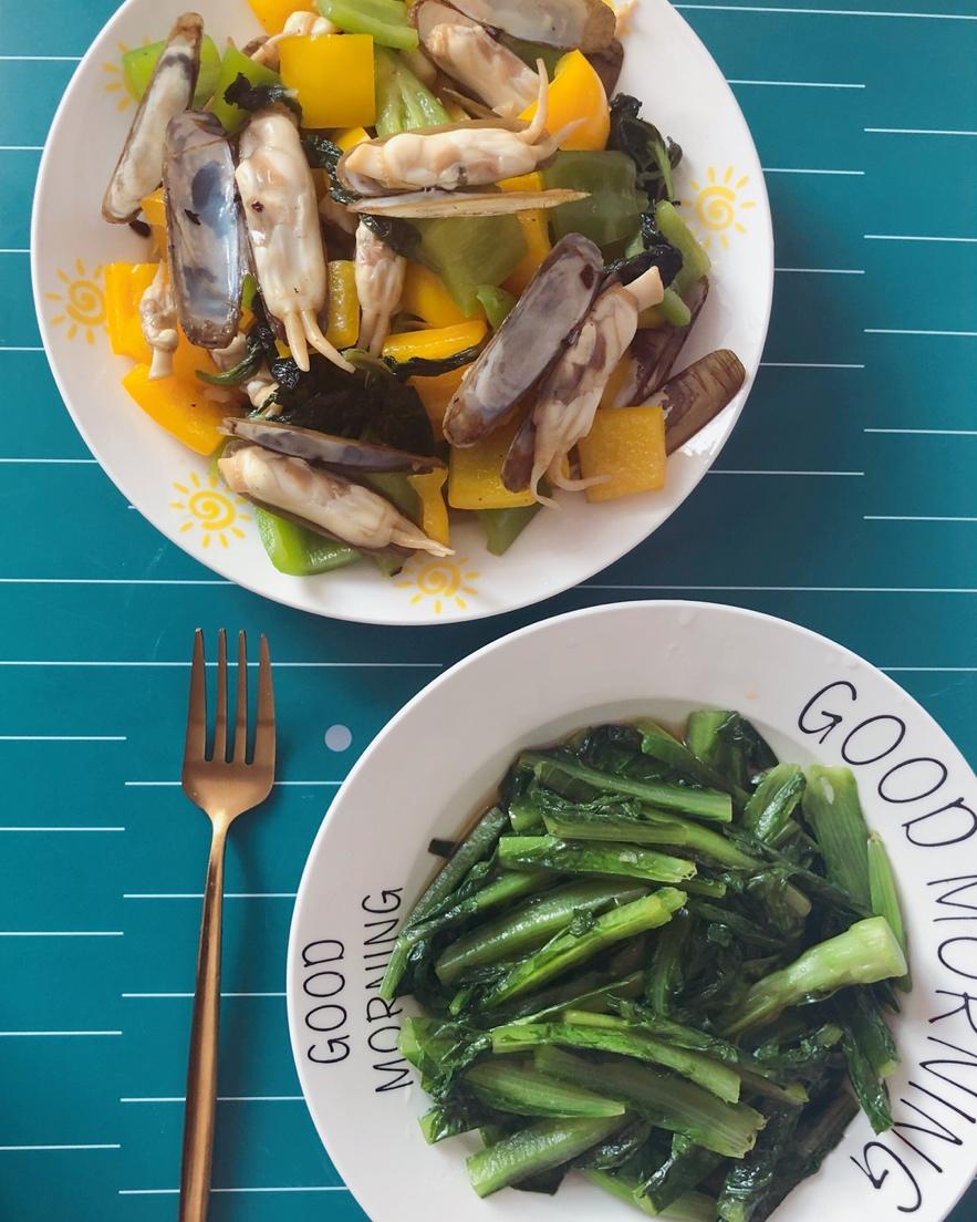 杂菇凉拌鸡胸肉丝减肥瘦身餐