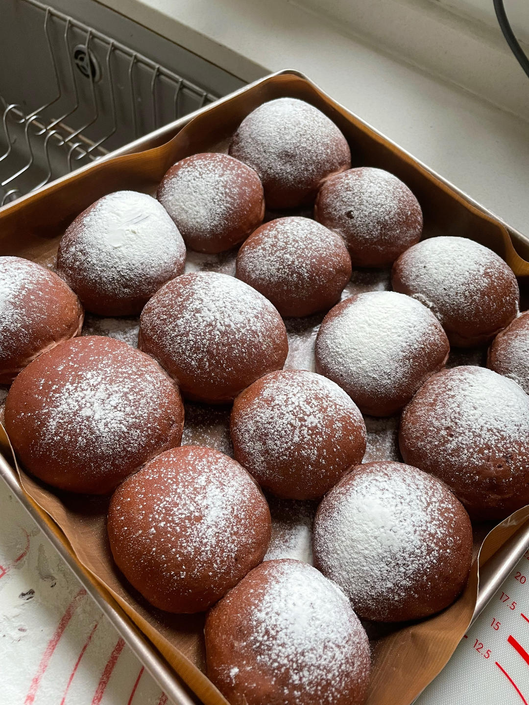 双重巧克力爆浆小餐包