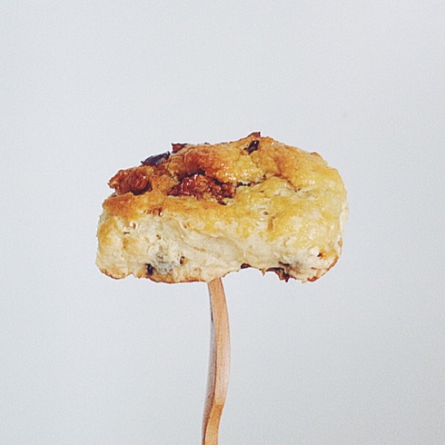 藤田千秋的红枣核桃酸奶司康（伪）