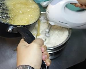 牛轧饼，雪花酥，牛轧糖～熬糖版的做法 步骤4