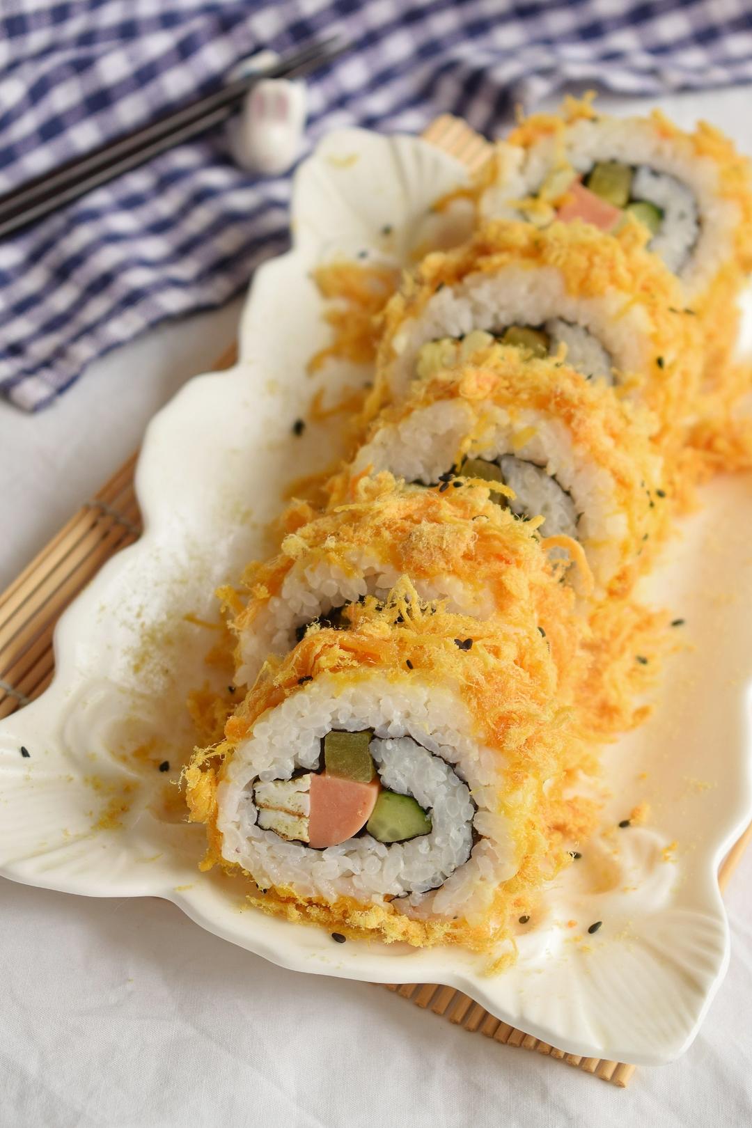 亦荷yihe做的黄金肉松寿司