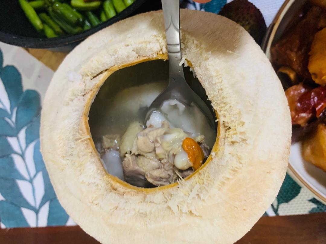 清甜椰子鸡汤
