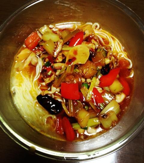 手工鱿鱼小面的做法