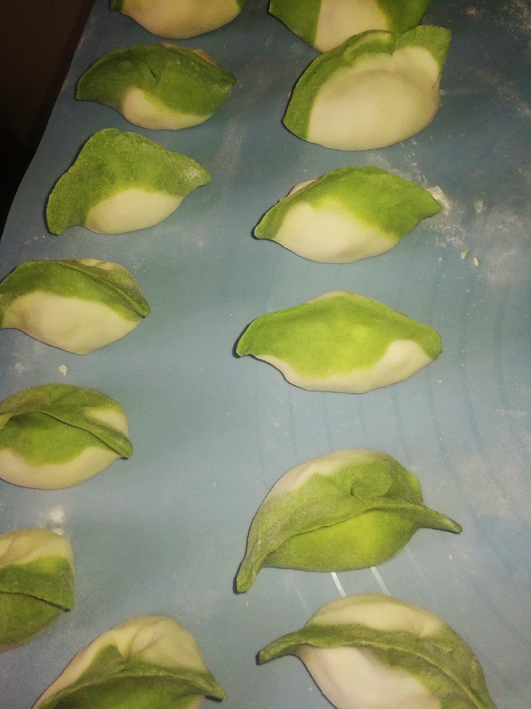 翡翠白菜饺