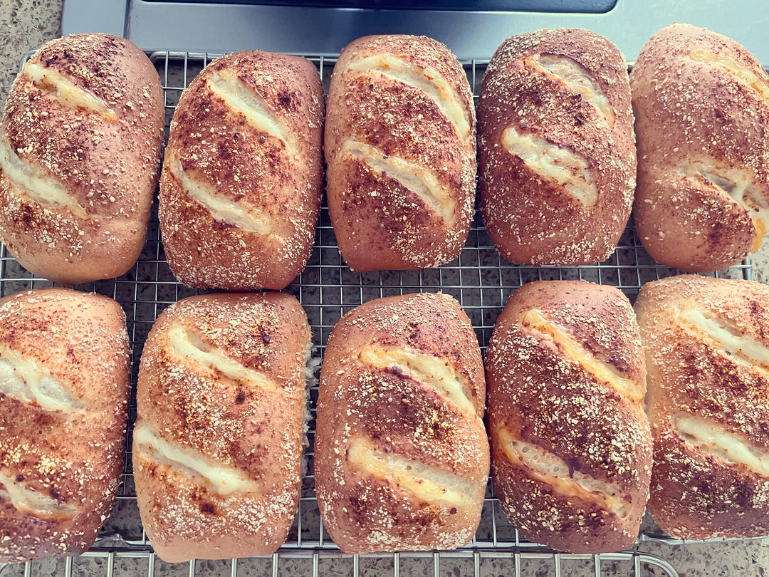 全麦培根芝士软欧