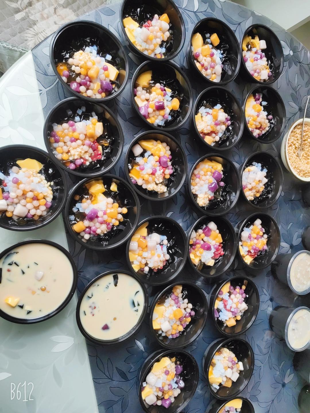 芋圆红豆烧仙草