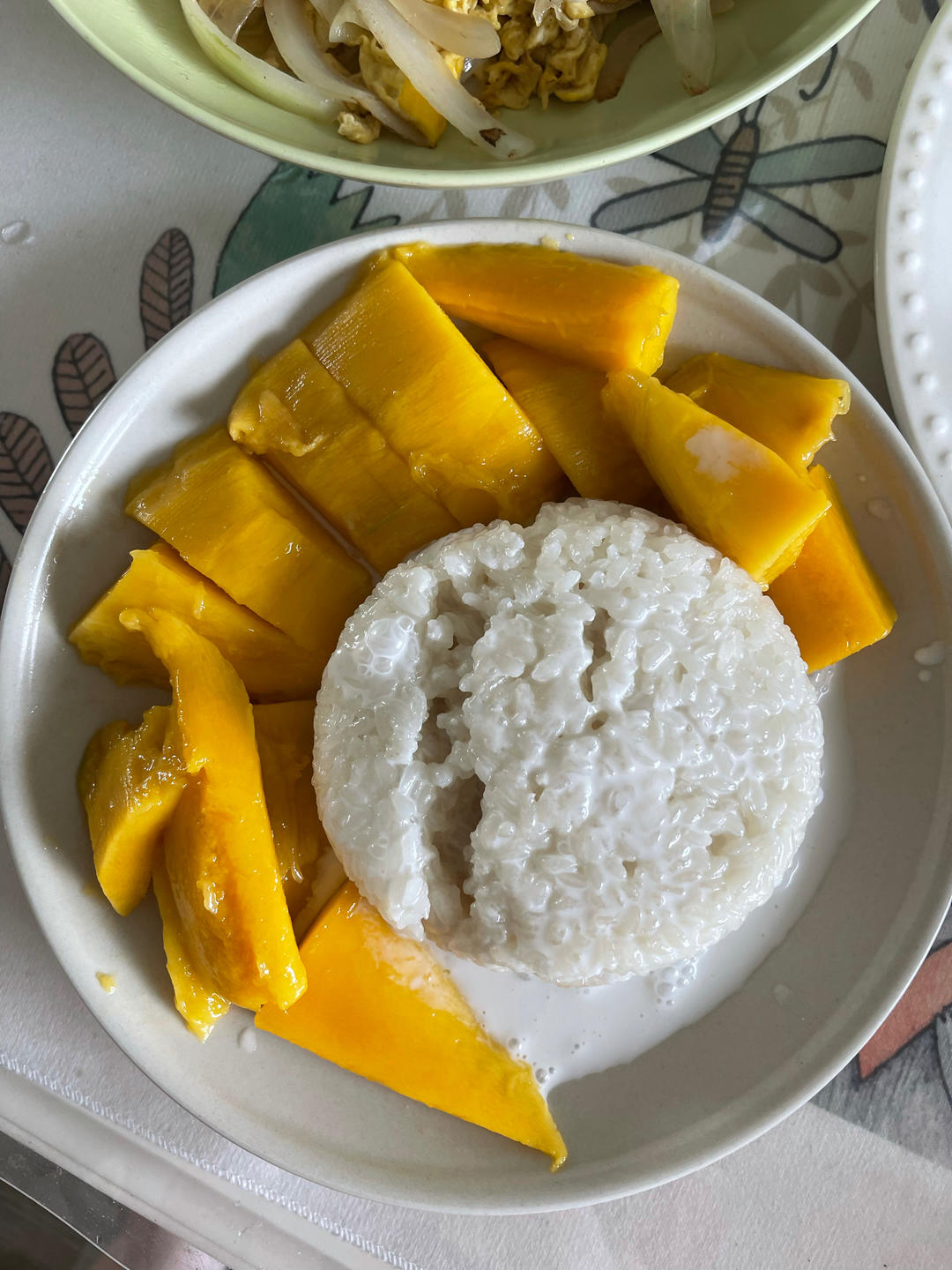 简单不输餐厅❗软糯香甜🥥椰汁芒果糯米饭
