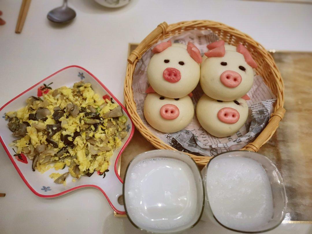 可爱的小猪豆沙包