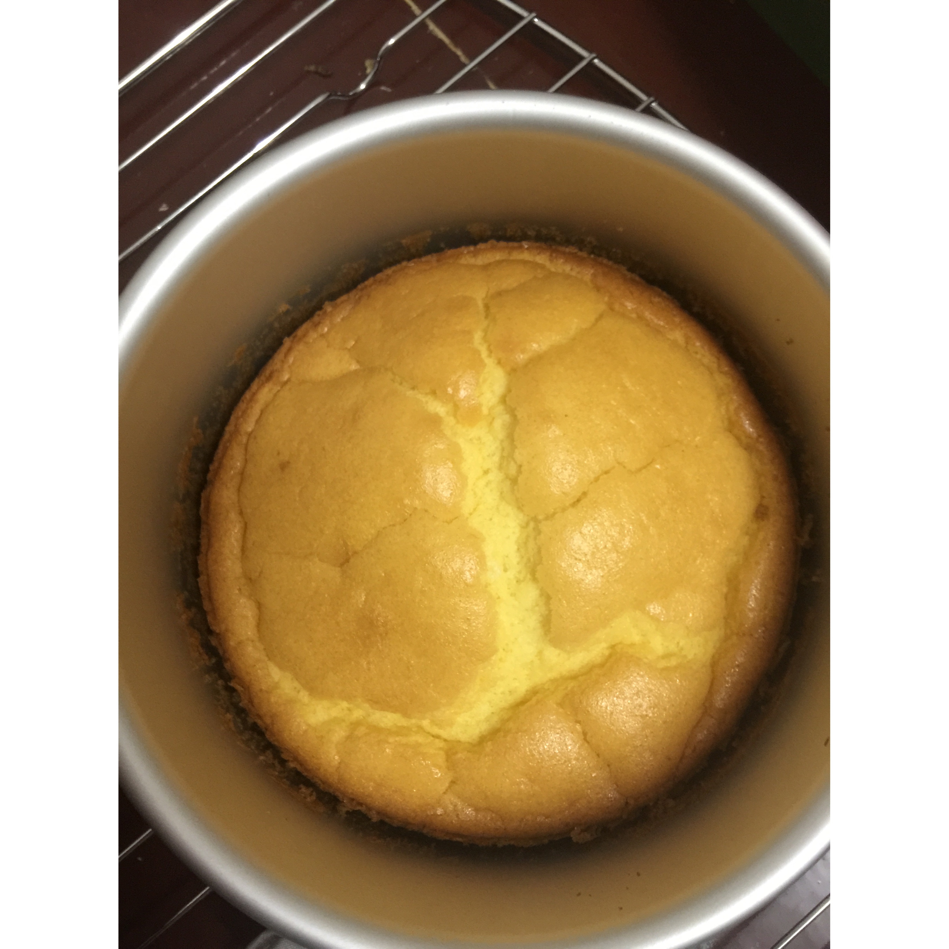 烤箱做蛋糕（戚风蛋糕的做法）
