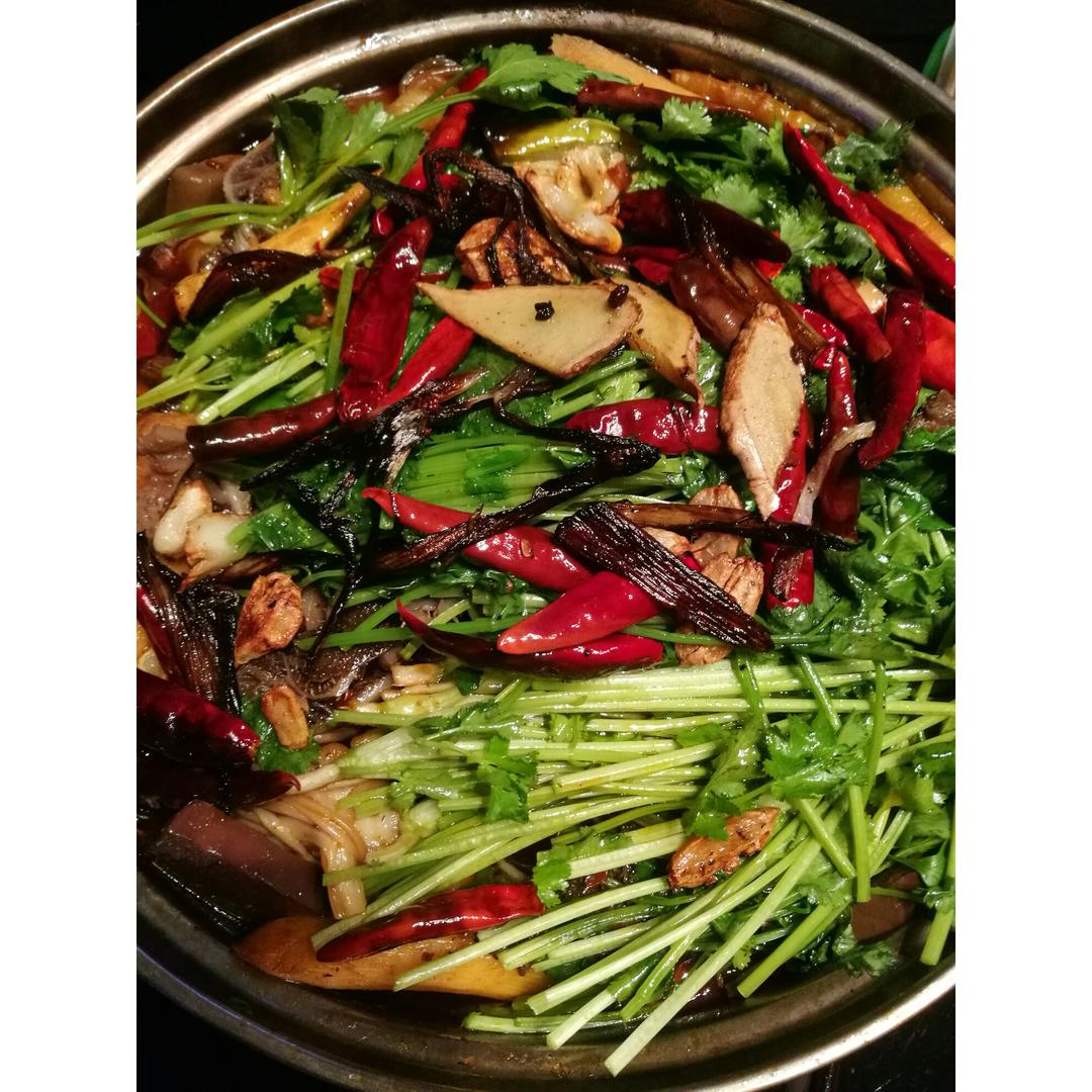 麻辣鲜香毛血旺