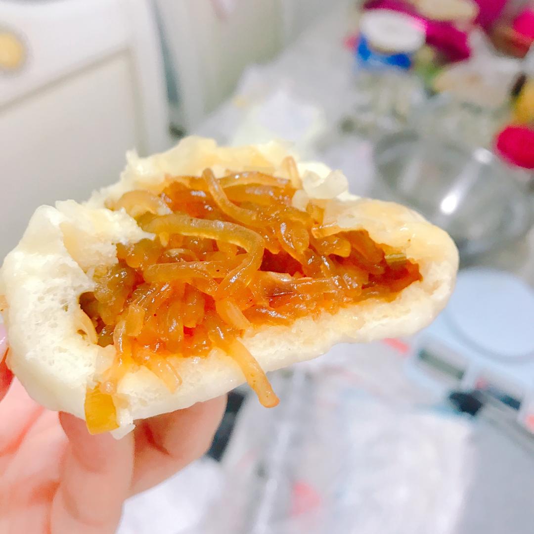 肉末粉丝包