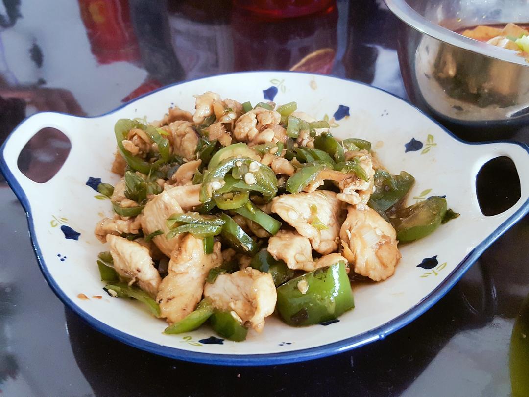 5分钟速食--青椒炒鸡脯
